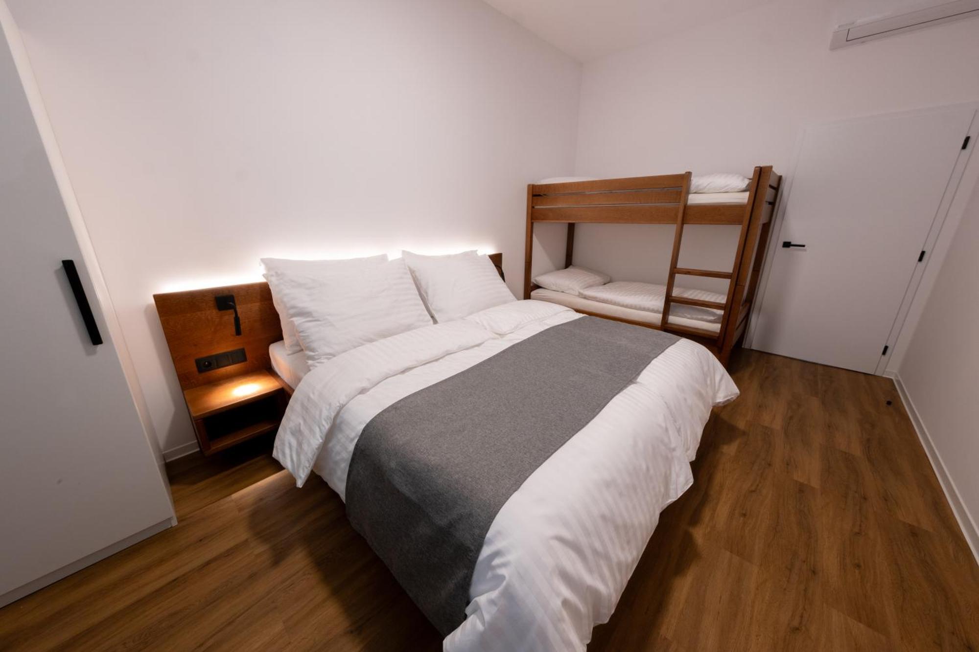 It Centrum Apartments Vrchlabí Oda fotoğraf